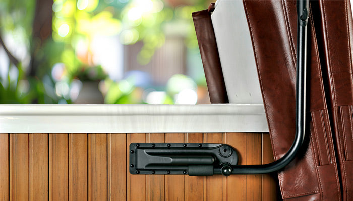 Hot tub spa cover lifter